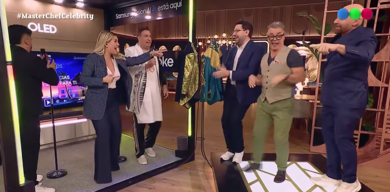 Divertido momento en MasterChef con Maxi López como protagonista. Divertido momento en MasterChef con Maxi López como protagonista.