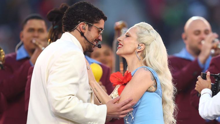 Lady Gaga fue una de las famosas que participó en el show de medio tiempo del Super Bowl 2026 de Bad Bunny.