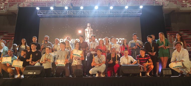 Los deportistas mendocinos tuvieron su merecido reconocimiento. Foto: @CirculoPDMza