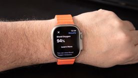 Apple trae de regreso a la cerámica en su acabado.