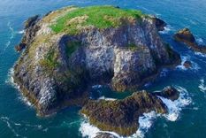 La isla de Lamb es una belleza natural, y también un lugar de mitos y leyendas. Foto: STEVEN GRIEVE