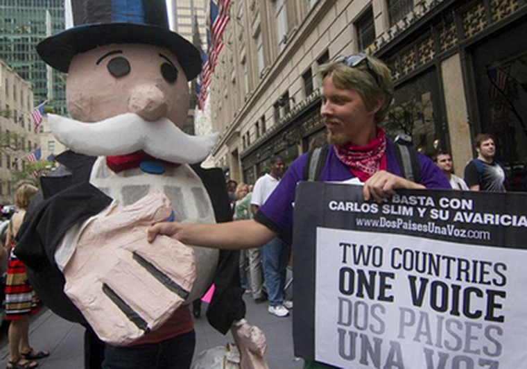 La protesta fue organizada por la ONG Dos Países, Una Voz. Foto: RT