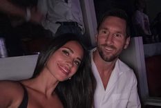 Antonela y Messi posaron durante el concierto en Miami. Antonela y Messi posaron durante el concierto en Miami.