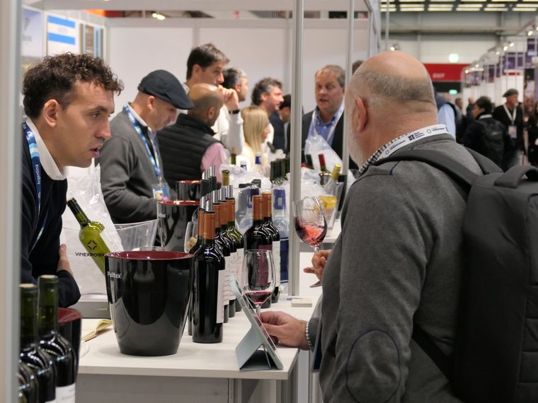 La feria de vinos a granel más grande del mundo llegará por primera vez a Sudamérica y eligieron a Mendoza como sede.&nbsp;