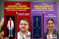 Los muñecos de Lautaro Jiménez y Noelia Barbeito. Foto: Twitter PTS Los muñecos de Lautaro Jiménez y Noelia Barbeito. Foto: Twitter PTS