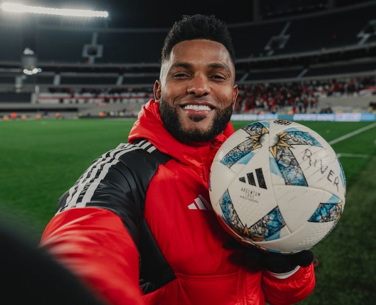 El colombiano fue el héroe de su equipo en el Monumental. Foto: River Plate