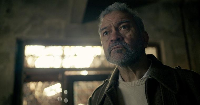 César Bordón encarna al villano en Pensamiento Lateral. César Bordón encarna al villano en Pensamiento Lateral.