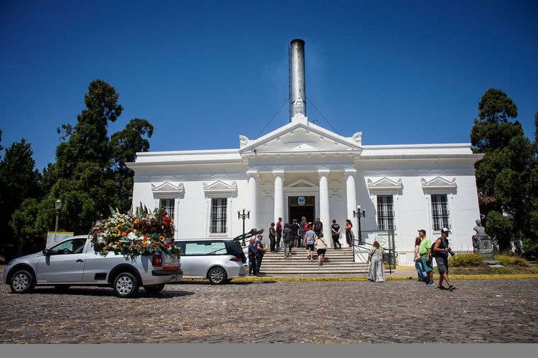 El último adiós a Alejandra Darín, el dolor de su familia en el entierro el mismo día del cumpleaños de Ricardo Darín. Foto: RSFotos