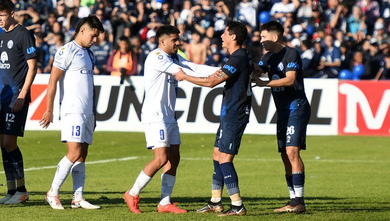 El Tomba y la Lepra ya conocen su futuro en la Liga Profesional. Foto: Santiago Tagua/MDZ