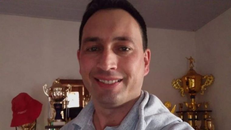 El sospechoso, intensamente buscado por todas las fuerzas.