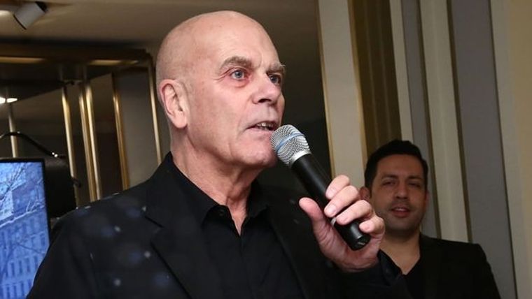 El portavoz de la familia y socio gerente de JAB Holding, Peter Harf, dice que los Reimann están conmocionados por las revelaciones (Foto de 2016). Foto: BBC Mundo