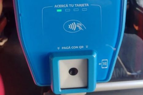 El pago con QR es cómodo, rápido y apunta a modernizar el transporte público. Foto: X El pago con QR es cómodo, rápido y apunta a modernizar el transporte público. Foto: X