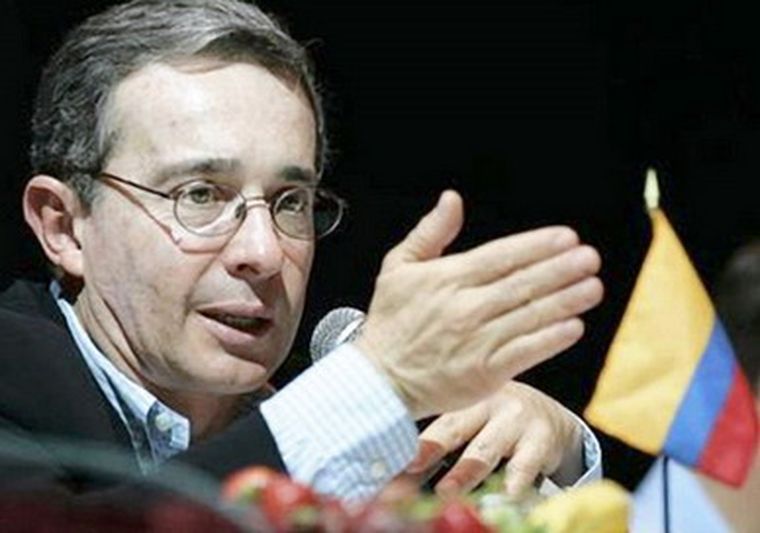 Alvaro Uribe, presidente colombiano. Foto: web