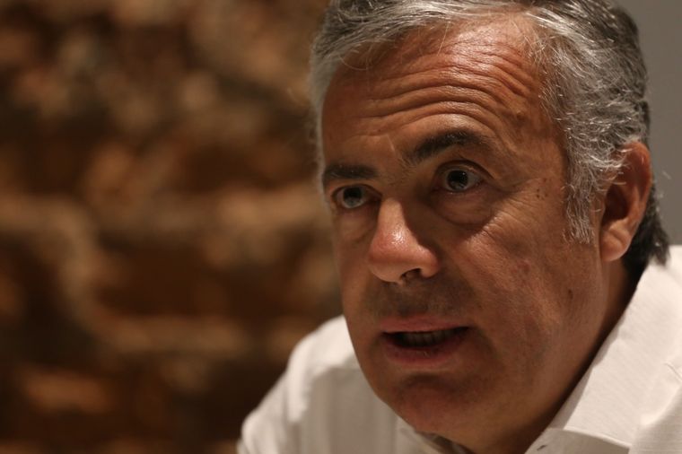 Alfredo Cornejo Cornejo construye un proyecto político nacional y apuesta a crecer desde el Senado. Foto: Maximiliano Ríos / MDZ