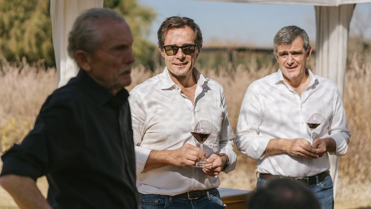 Alberto Arizu: testigo de la evolución del mundo del vino argentino. Alberto Arizu: testigo de la evolución del mundo del vino argentino.