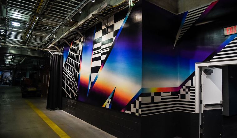 La obra de Felipe Pantone en el Hard Rock Stadium de Miami.