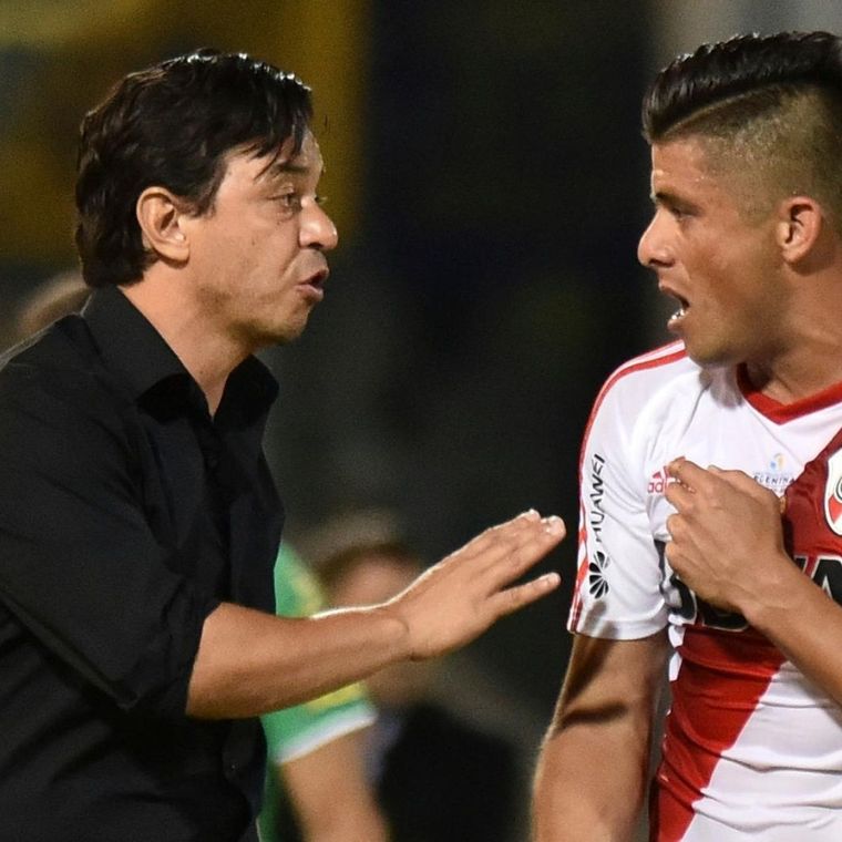 Moreira junto a Gallardo.