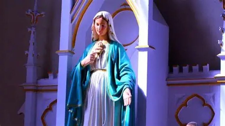 La fiesta de la Dormición de María comenzó a celebrarse en Jerusalén. La fiesta de la Dormición de María comenzó a celebrarse en Jerusalén.