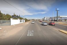 lujan: choco a una mujer que esperaba el colectivo y se fugo