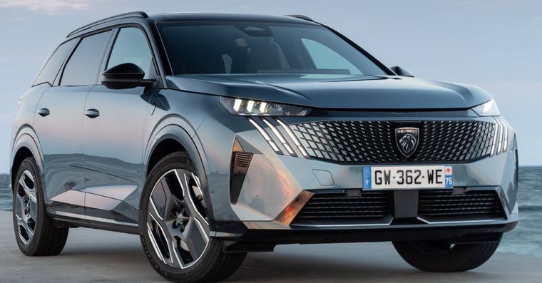 Nuevos Peugeot 3008 y 5008: cómo funciona la iluminación Pixel LED