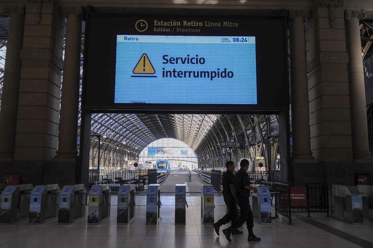 Desolación en las terminales ferroviarias. Foto: Télam