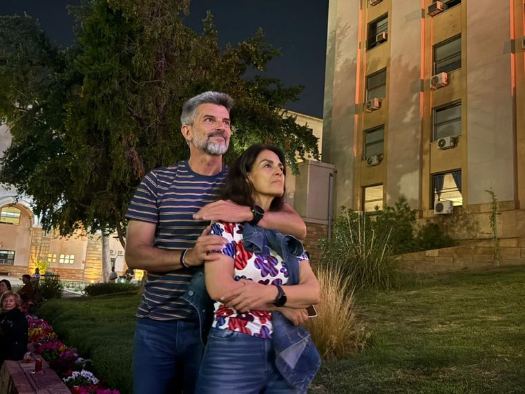 Ulpiano Suarez junto a su esposa, Daniela Furlan. Ulpiano Suarez junto a su esposa, Daniela Furlan.