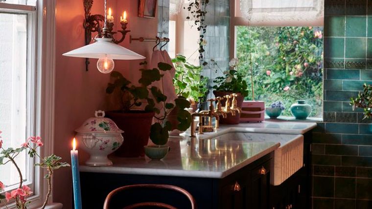 Una buena iluminación en la cocina&nbsp; es la forma más sencilla y fácil de transformar una cocina.&nbsp; Créditos: deVOL.