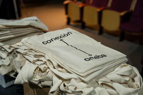 La segunda edición de Conexión Arteba se realizará en Mendoza y San Juan. La segunda edición de Conexión Arteba se realizará en Mendoza y San Juan.