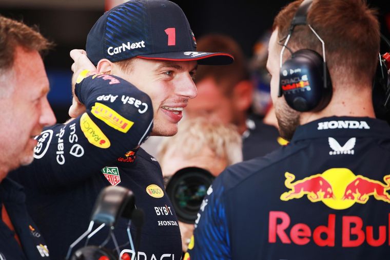 Max Verstappen se sorprendió por la presencia de lagartos. Foto: EFE