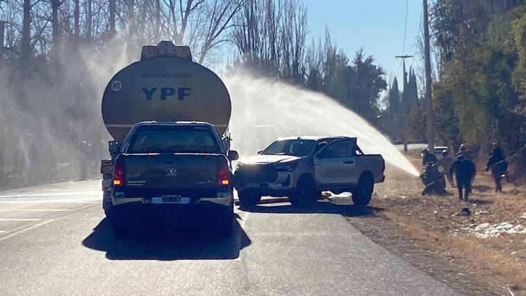Simulacro de accidente vial grave con carga peligrosa.
