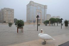 las inundaciones en francia dejan tres personas muertas