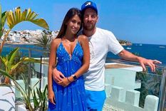 el gesto de antonela roccuzzo, la esposa de messi, en instagram: ¿un guino al manchester city? el gesto de antonela roccuzzo, la esposa de messi, en instagram: ¿un guino al manchester city?