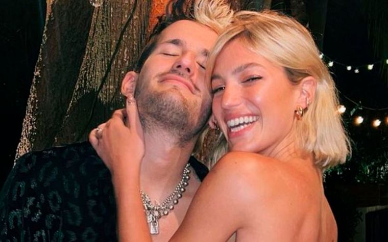 Mimosos La parejita compartió una postal e incendió las redes.