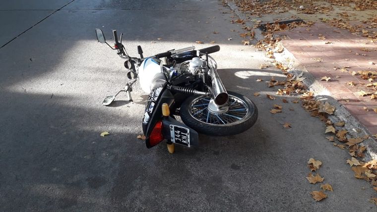 Recuperada Los ladrones quisieron llevarse la moto pero debieron dejarla. Foto: Ministerio de Seguridad.