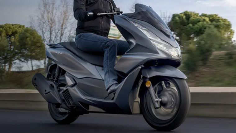 La Honda PCX 125 cuenta con un motor 125cc Foto: Honda