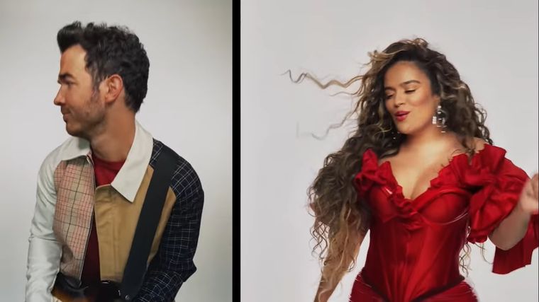 Karol G y Jonas Brothers