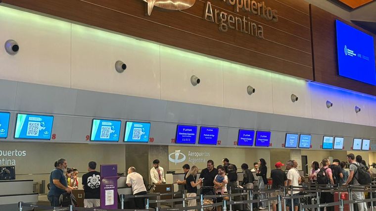 El Plumerillo recibirá más vuelos. El Plumerillo recibirá más vuelos.