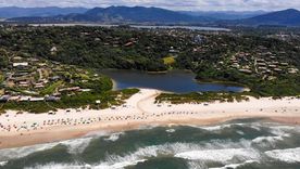 La playa de Brasil atractiva para los argentinos. La playa de Brasil atractiva para los argentinos.