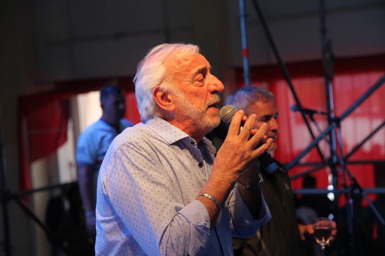 Fin a un monopolio de la UTA, liderada por Roberto Fernández Foto: Web oficial UTA