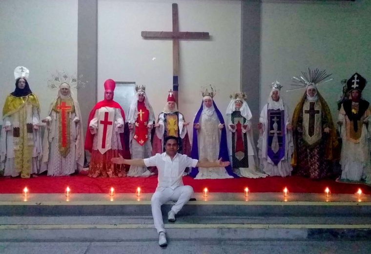 Para vestir santos, Iglesia antigua de Tunuyán, año 2021. Para vestir santos, Iglesia antigua de Tunuyán, año 2021.