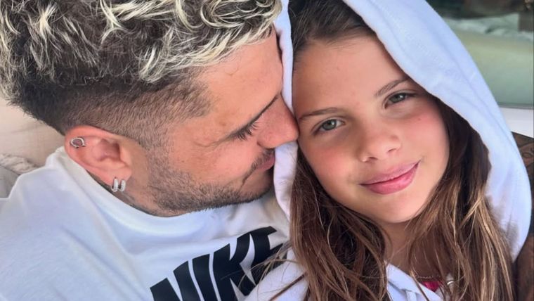Mauro Icardi y una foto con su hija. Mauro Icardi y una foto con su hija.