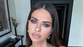 Con un estilo vintage y deslumbrante, este es el look que llevó la China Suárez. Foto: Instagram: @sangrejaponesa