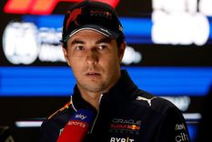 Checo Pérez se prepara físicamente para ser el mejor automovilista de México de todos los tiempos. Foto: Instagram