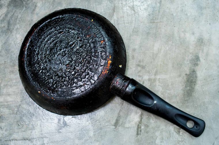 Con este truco recuperarás tu sartén quemada. Foto: Shutterstock