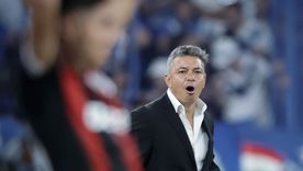 Marcelo Gallardo, durante la derrota de River ante Vélez en Liniers. El DT evalúa dejar su cargo. Marcelo Gallardo, durante la derrota de River ante Vélez en Liniers. El DT evalúa dejar su cargo.
