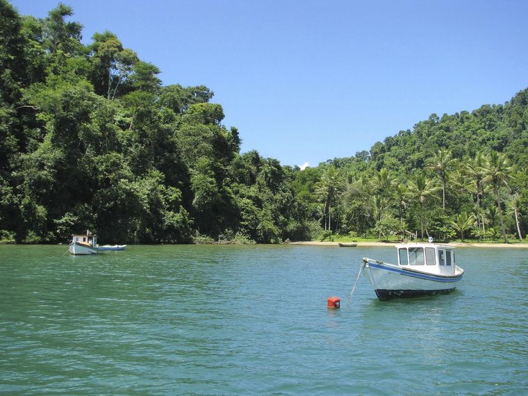 Arraial do Cabo es uno de los pueblos brasileños donde junio todavía mantiene clima ideal para disfrutar el mar. Arraial do Cabo es uno de los pueblos brasileños donde junio todavía mantiene clima ideal para disfrutar el mar.