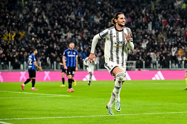Rabiot festeja el primer gol de Juventus. Foto: @juventusfces