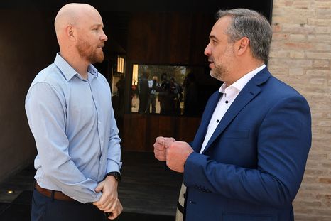 Dos intendentes del Gran Mendoza que decidieron que la votación en sus comunas para el año que viene.