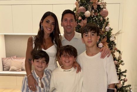 Lionel Messi y toda su familia le dieron la bienvenida al 2026. Lionel Messi y toda su familia le dieron la bienvenida al 2026.