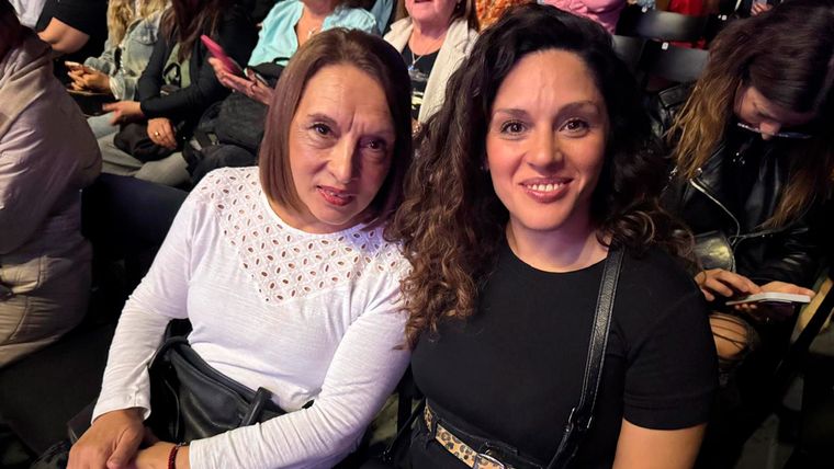 Ada López y Ángeles Nuñez. Ada López y Ángeles Nuñez.